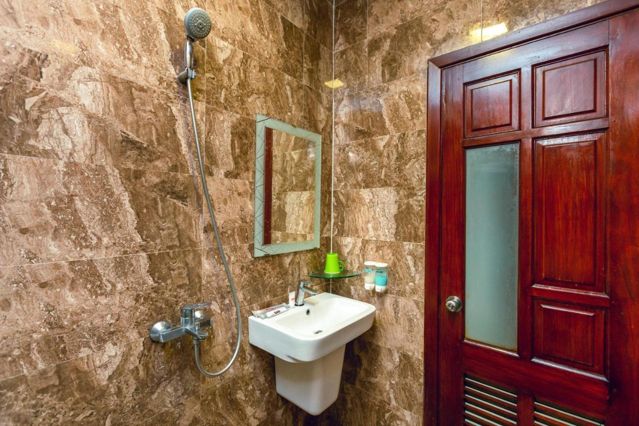 Oyo 653 Huong Thao Hotel Ανόι Εξωτερικό φωτογραφία
